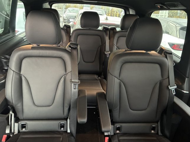 ベンツ V220d Long