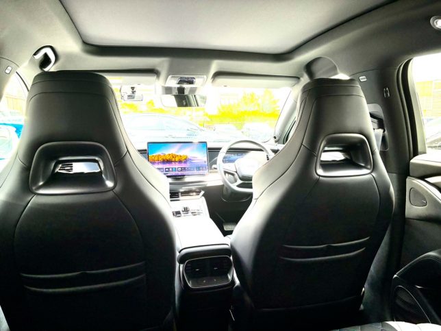 BYD SEALION 7
