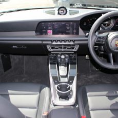 「ポルシェ911カレラ（992）」2021.4.26入荷しました！　お問合せ下さい