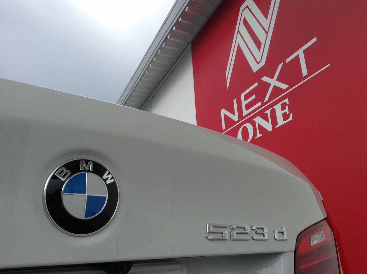 パンサー圓尾の高級車レンタカー配達日記15 Bmw 523d 高級車 高級外車のレンタカーならネクスト ワン パンサー圓尾の高級車レンタカー配達日記15 Bmw 523d 高級車 高級外車のレンタカーならネクスト ワン