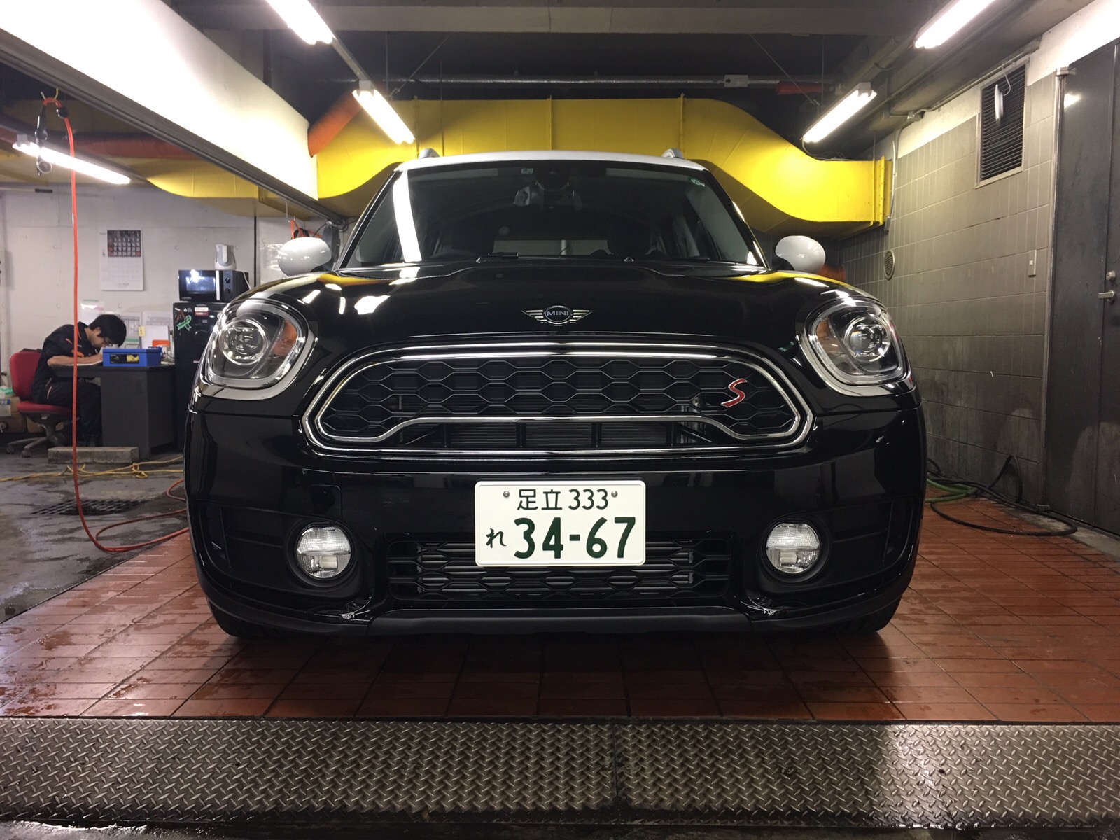 トリプル木村の高級車レンタカー配達日記52 Miniｸｰﾊﾟｰsd ｸﾛｽｵｰﾊﾞｰall4 高級車 高級外車のレンタカーならネクストワン