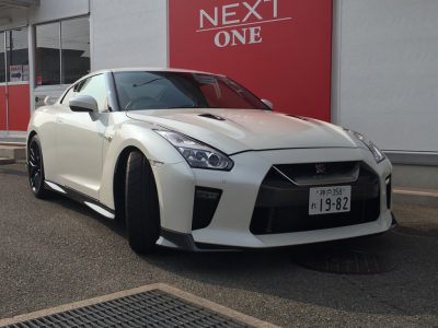 ブルゾン樫原の高級車レンタカー配達日記16～日産 GT-R～