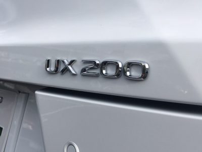 ヘルプ吉村の高級車レンタカー配達日記138～レクサス　UX200～