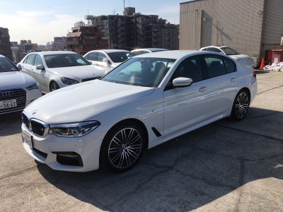 クリス二瓶の高級車レンタカー配達日記141　BMW　523i　Mスポーツ