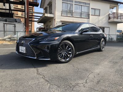 ﾄﾘﾌﾟﾙ木村の高級車レンタカー配達日記220～レクサス　LS500ｈ　EXECUTIVE　AWD～