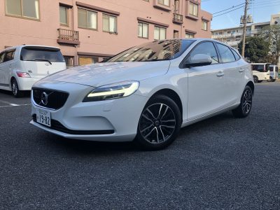 ﾄﾘﾌﾟﾙ木村の高級車レンタカー配達日記237～ボルボ V40 T3ﾀｯｸｴﾃﾞｨｼｮﾝ～