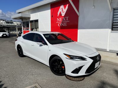 かっきーの高級車レンタカー配達日記59〜レクサス ES300h F Sport〜