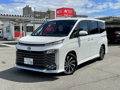 ヘルプ吉村の高級車レンタカー配達日記274～TOYOTA VOXY HYBRID S-Z～