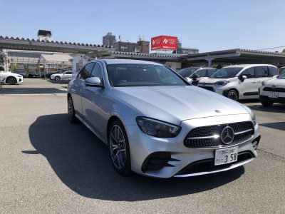 マハロの高級車レンタカー配達日記3〜ベンツ E200 Sports〜