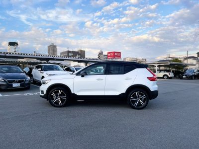 エリーの高級車レンタカー配達日記157～ボルボ・XC40 B4 AWD R-Design～