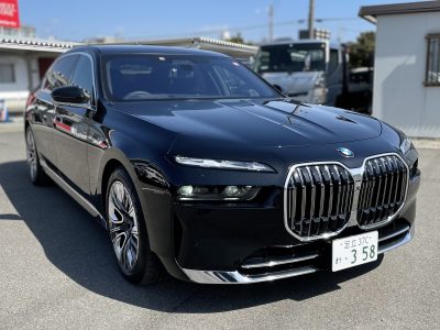 エリーの高級車レンタカー配達日記160〜BMW・740i Excellence THE FIRST EDITION〜