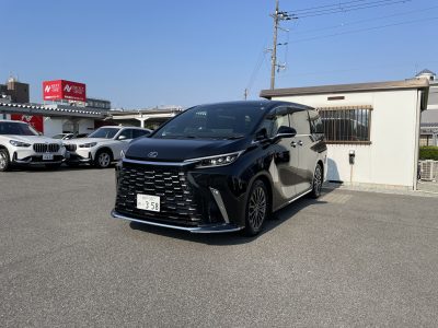 大仏さんの高級車レンタカー配達日記32〜LM500h〜