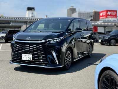 エリーの高級車レンタカー配達日記177〜LEXUS・LM500h version L〜